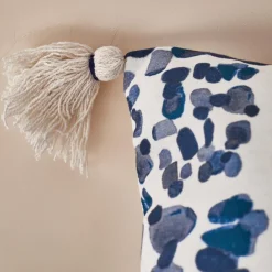 Clearance Coussin GABBY coloris bleu 40 x 60 cm - 4MURS Coussins