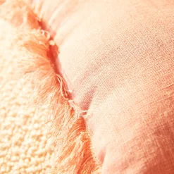 Outlet Coussin NAYA coloris Rose cameo 30 x 50 cm - 4MURS Coussins