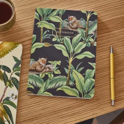 Hot Carnet PANTHER BY NIGHT coloris vert - 4MURS Papeterie Et Livres