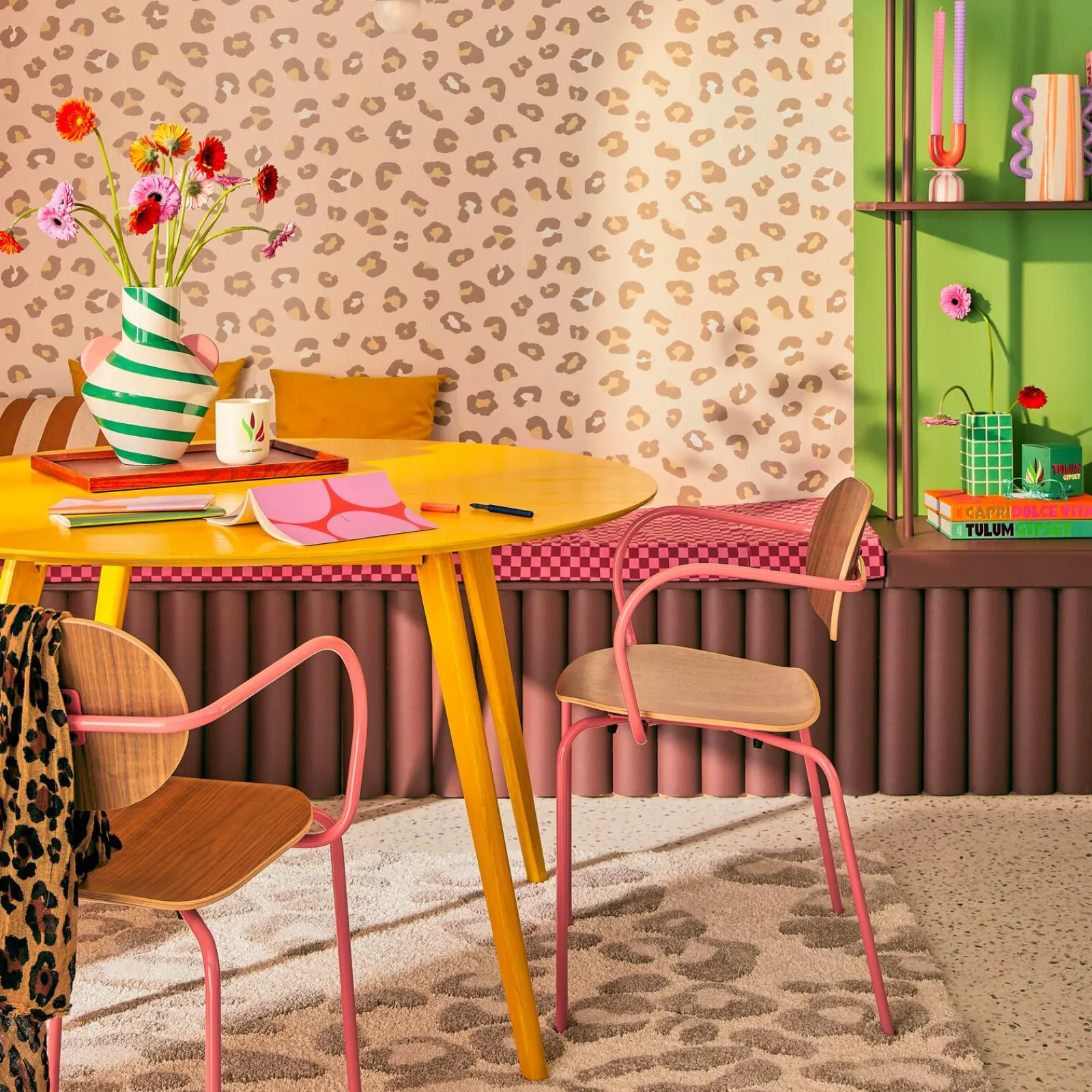 New Chaise COLETTE coloris corail - Chaises Et Tabourets