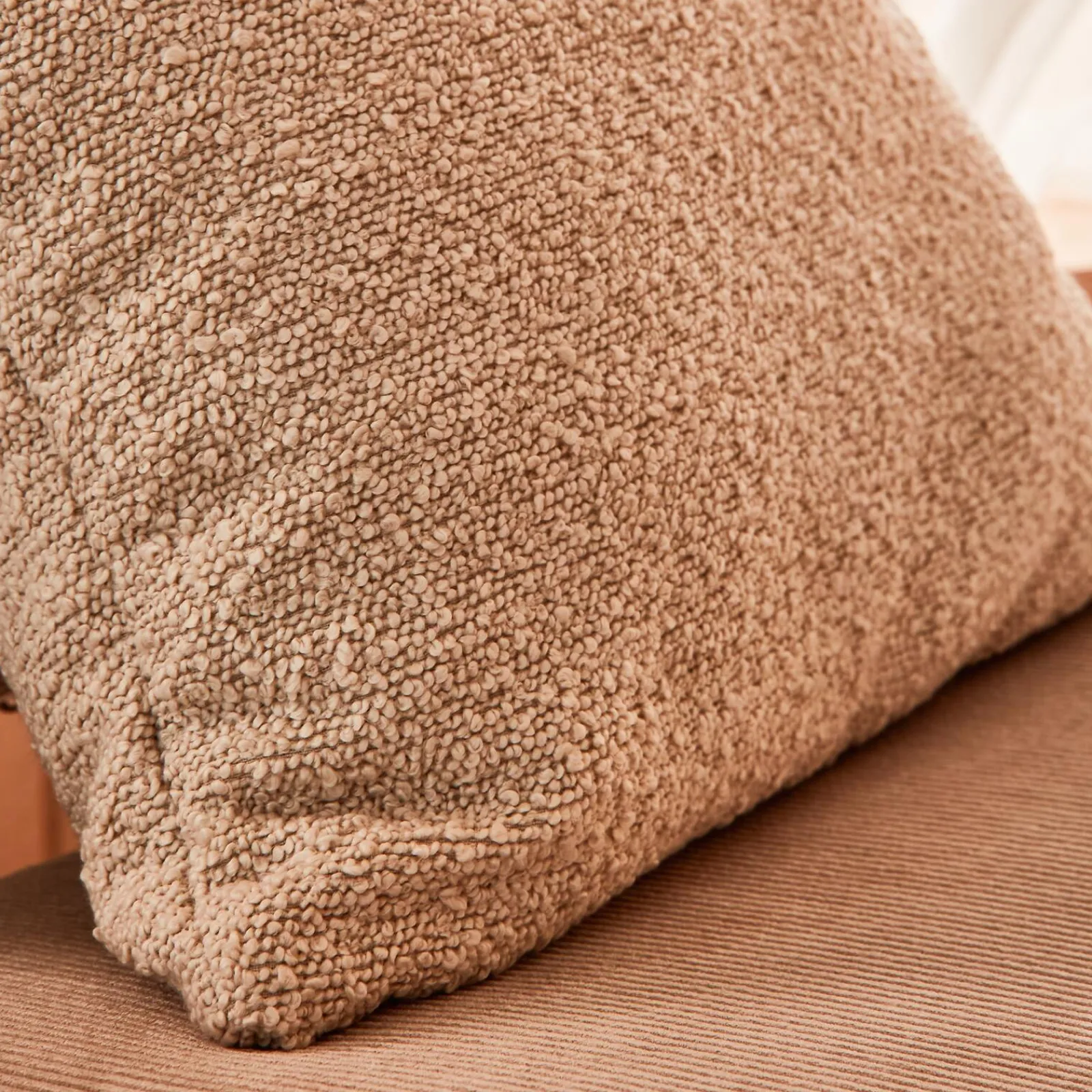 Online Coussin BALOO coloris blanc cassé 45 x 45 cm - Coussins