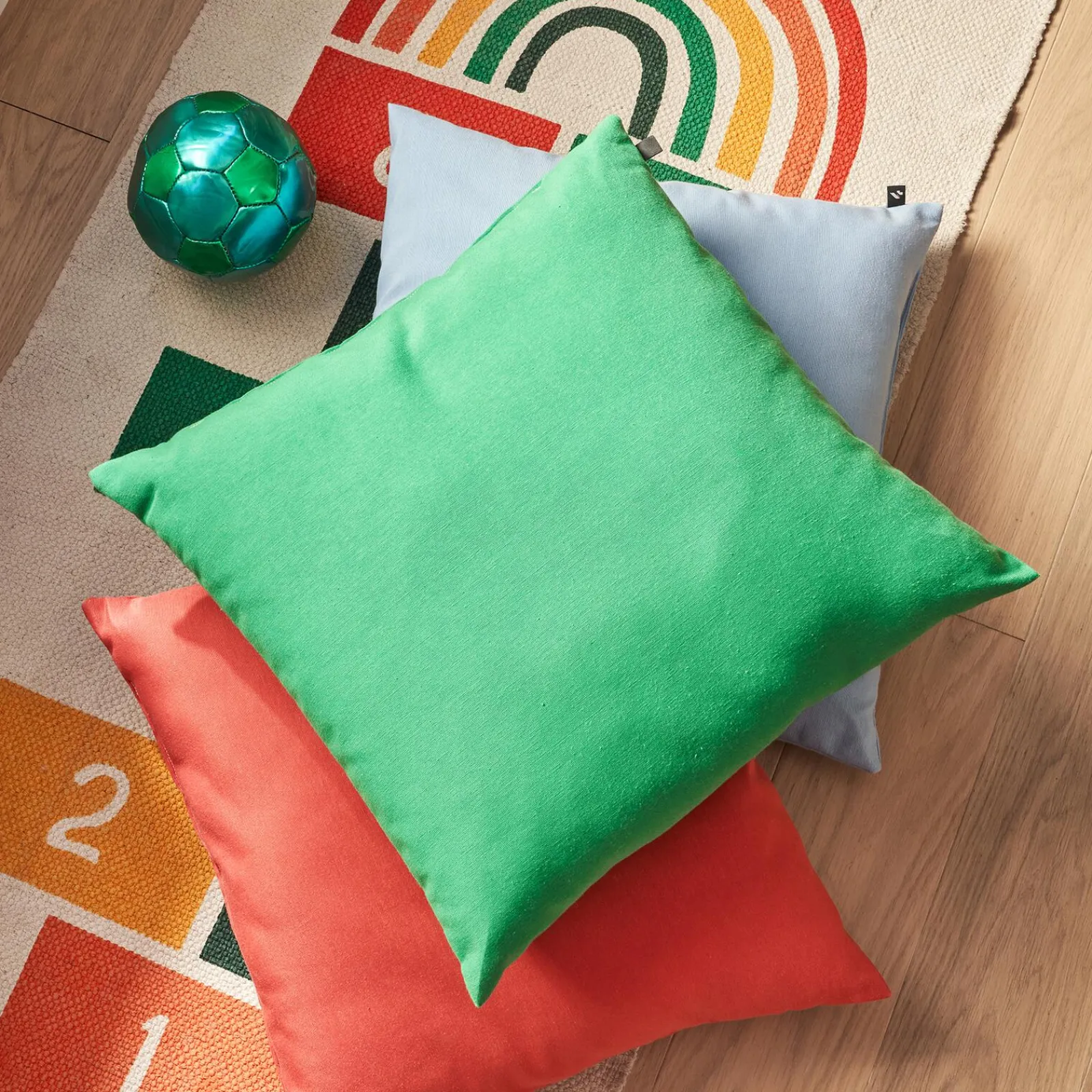 Sale Coussin FIUME coloris vert gazon 44 x 44 cm - Coussins