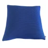 Hot Coussin NET coloris bleu électrique 40 x 40 cm - Coussins