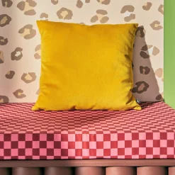 Online Coussin PONE coloris jaune smile 40 x 40 cm - Coussins