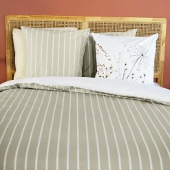 Online Parure de lit en toile de coton SOLIFLORE blanc 260 x 240 cm - 4MURS Linge De Maison