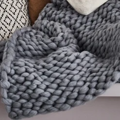 Fashion Plaid grosse maille VILMA coloris gris - 4MURS Plaids