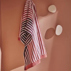 Best Serviette éponge LUIZA coloris bordeaux 50 x 100 cm - 4MURS Linge De Maison