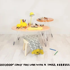 Fashion Sticker CROSS THIS LINE WITH A SMILE coloris noir - 4MURS Objets Muraux