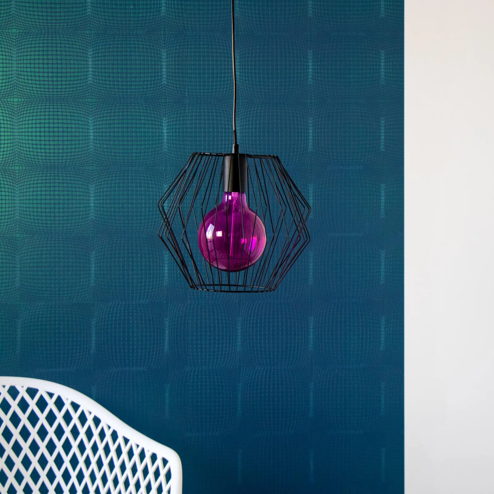 Online Suspension NORIS coloris noir 23,5 x 28 cm - 4MURS Suspensions