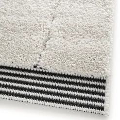 Best Tapis ARA coloris blanc cassé/noir 120 x 170 cm - 4MURS Tapis
