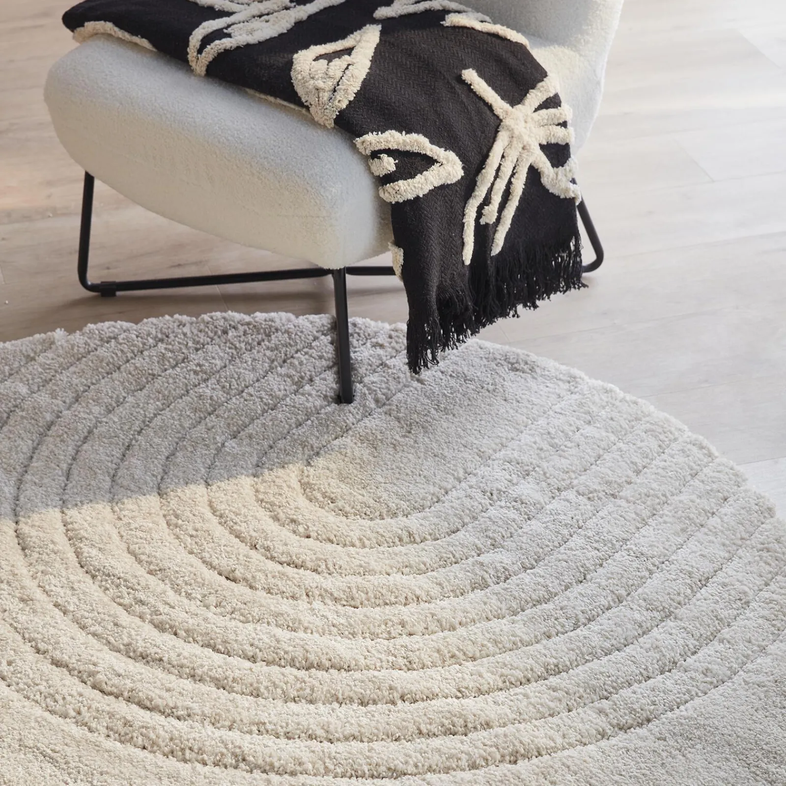 Best Tapis MANSOUR coloris blanc - 4MURS Tapis