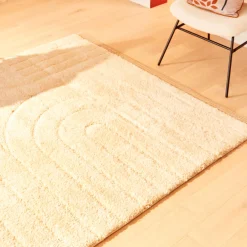 Hot Tapis MANSOUR coloris blanc 160 x 230 cm - 4MURS Tapis