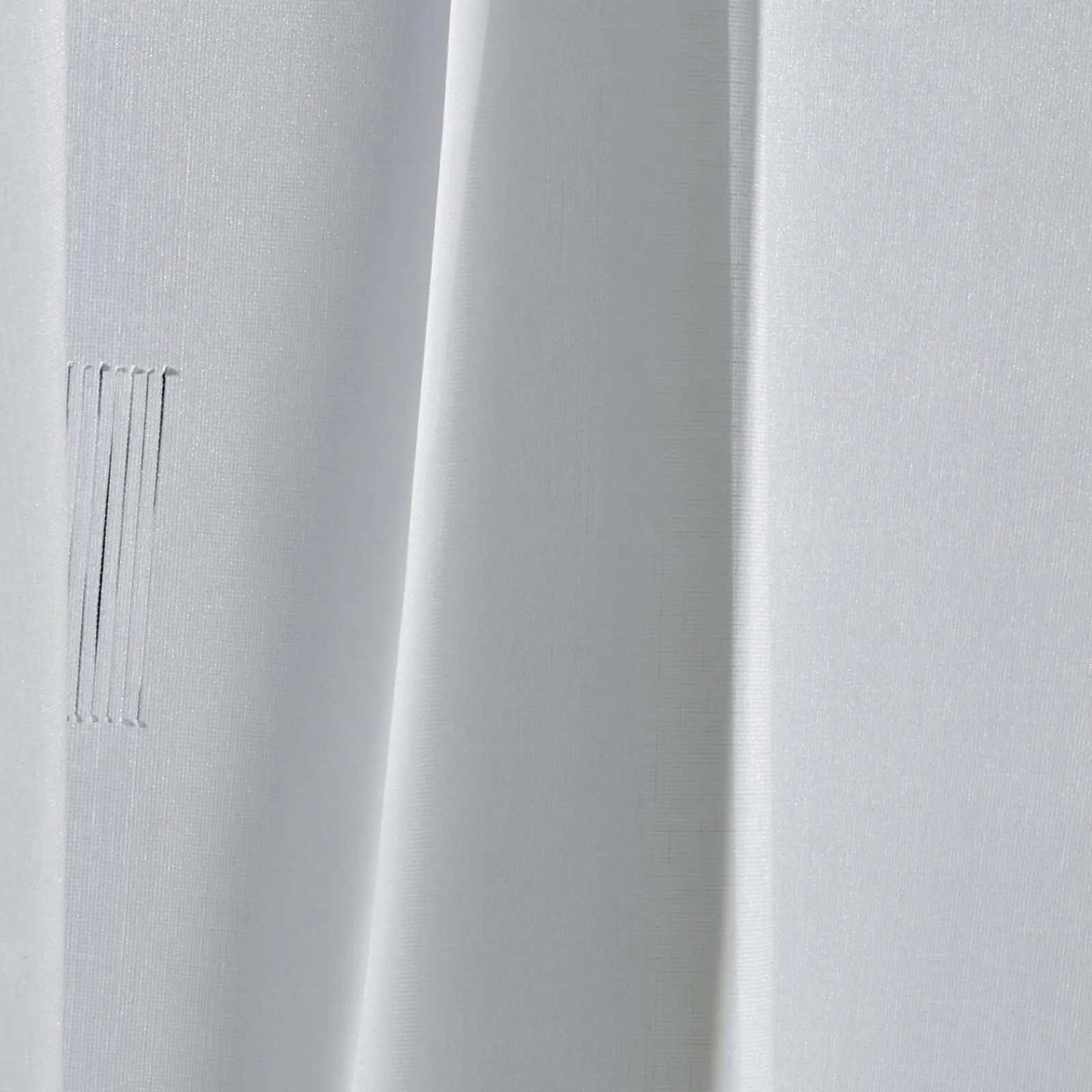 Discount Tissu CHLÉA coloris blanc - 4MURS Rideaux, Voilages Et Stores Sur Mesure