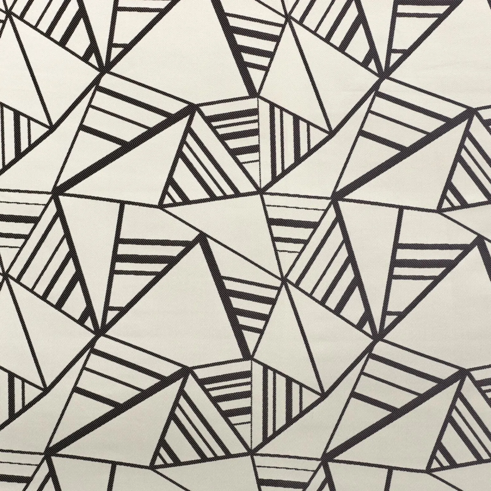 New Tissu RENZO coloris noir - 4MURS Rideaux, Voilages Et Stores Sur Mesure